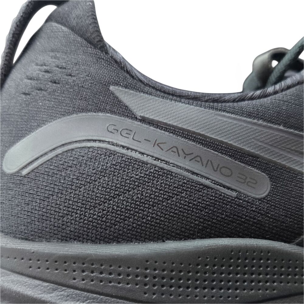 ASICS GEL-Kayano 32 EXTRA WIDE Men's 9.5 4E Black NWOB Running Shoes